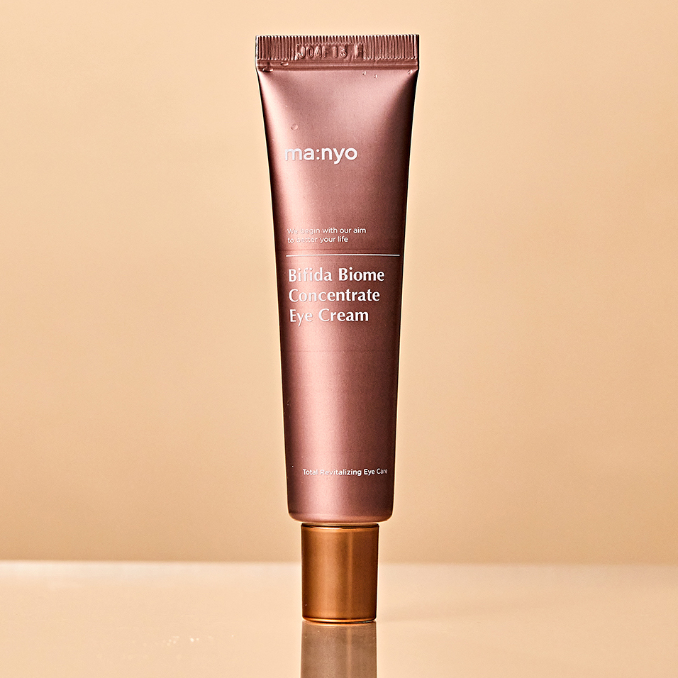 Manyo Factory Bifida Biome Concentrate Eye Cream Лифтинг крем для век с бифидобактериями и пептидами